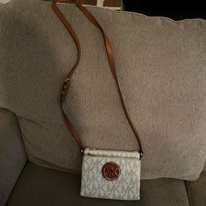 Michael Kors Crossbody